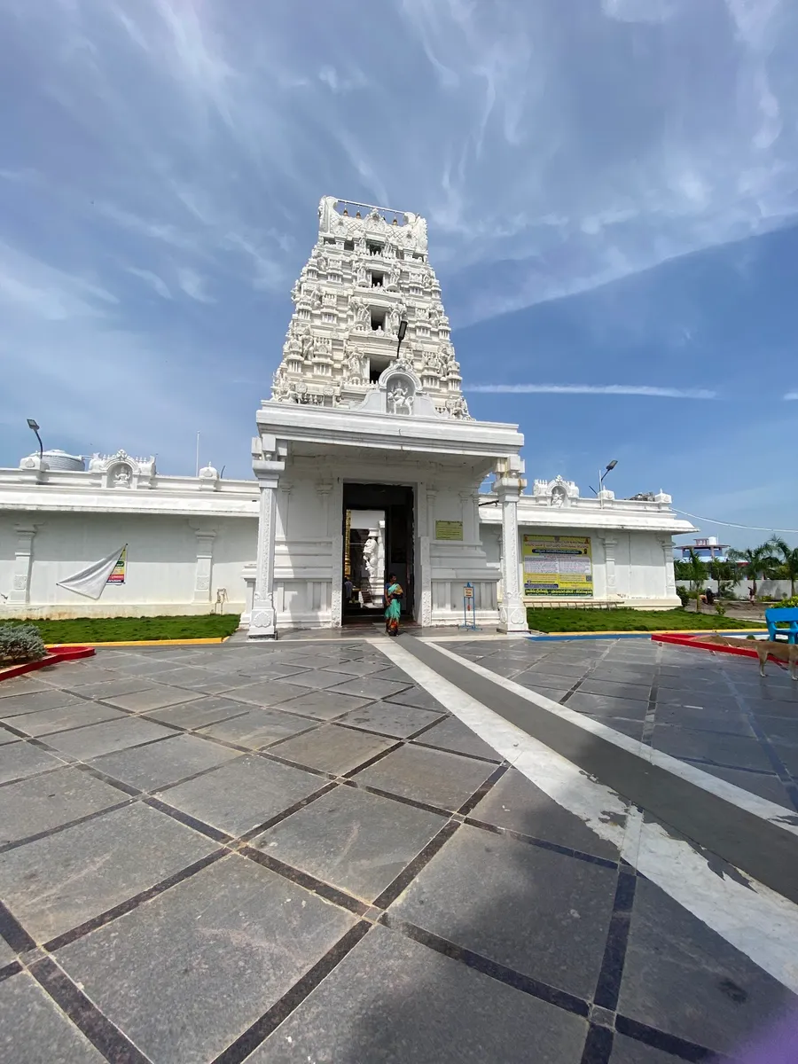 Sri Sri Durga Bhavani Devalayam, Nagunur