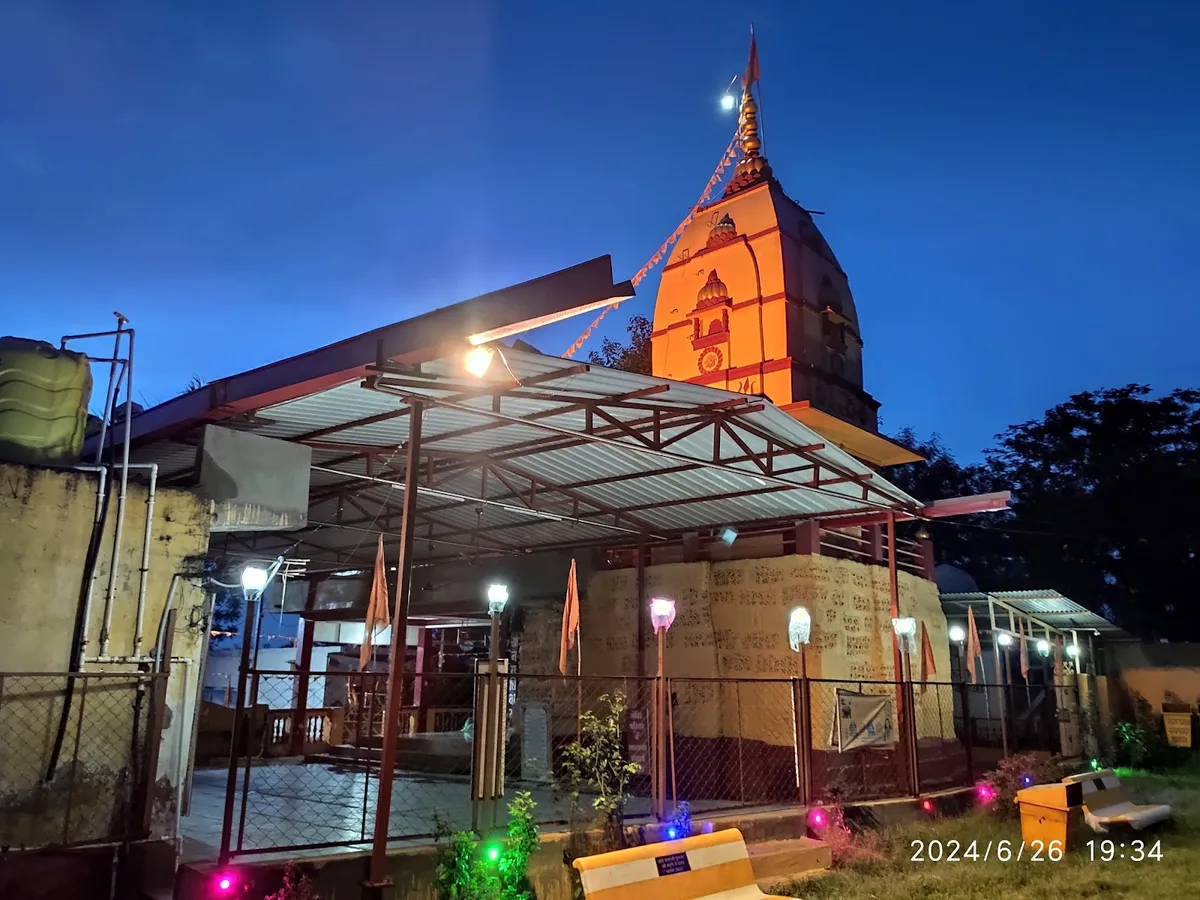 Historic Purneshwar Mahadev Temple