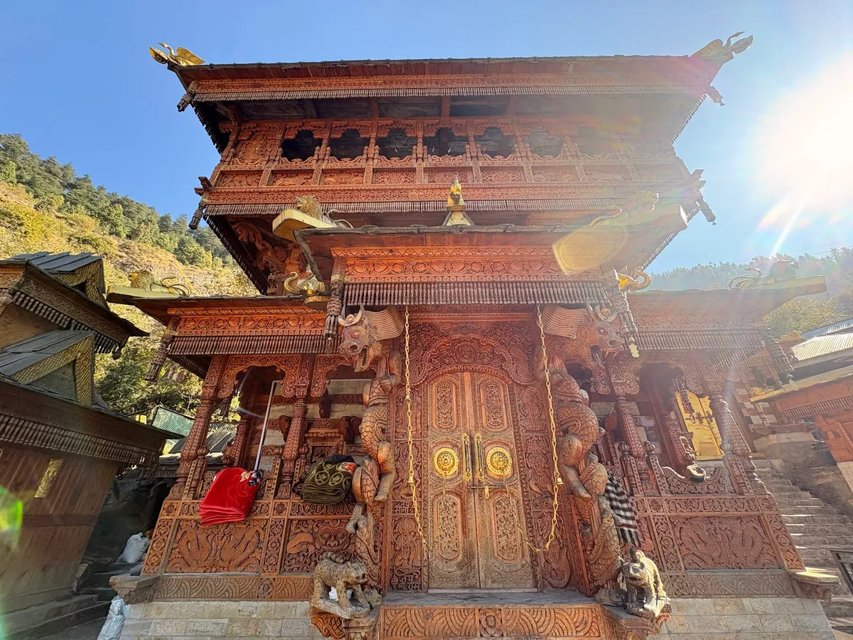 Maheshwer Temple Kangos