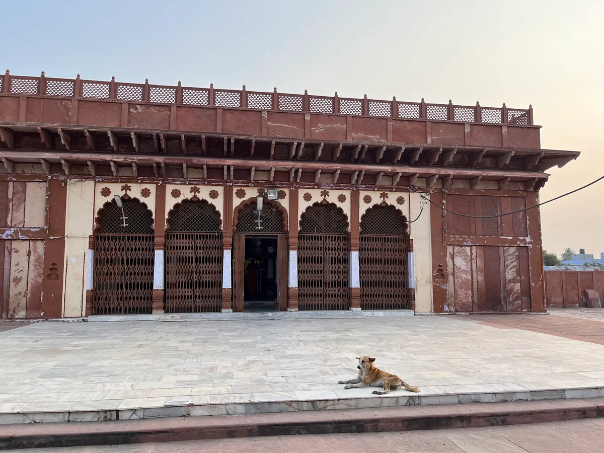 Ram Janki Ji Temple