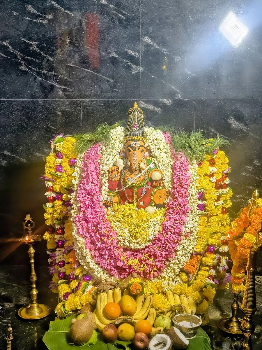 Shree varasakthi vinayakar Temple Navi Basti