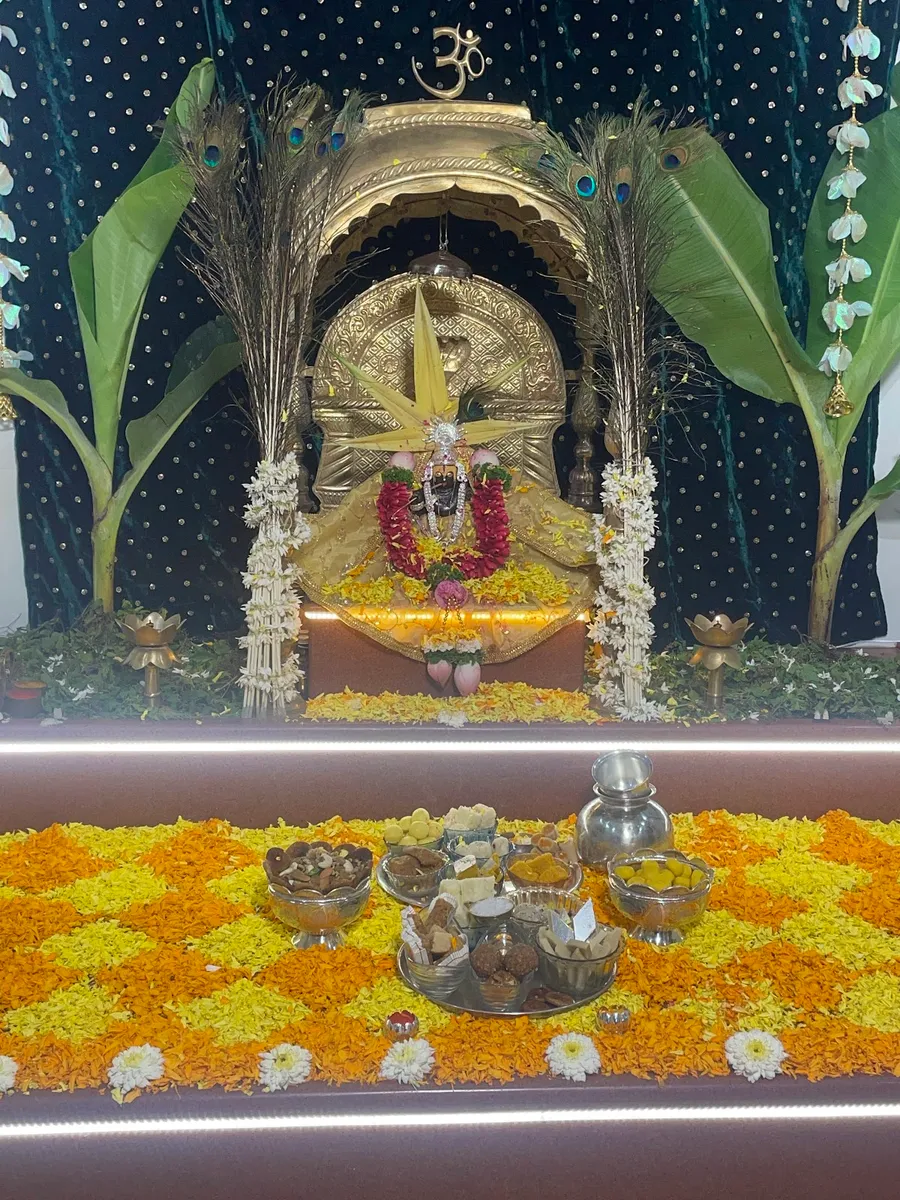 Muralidhar Mandir Solapur