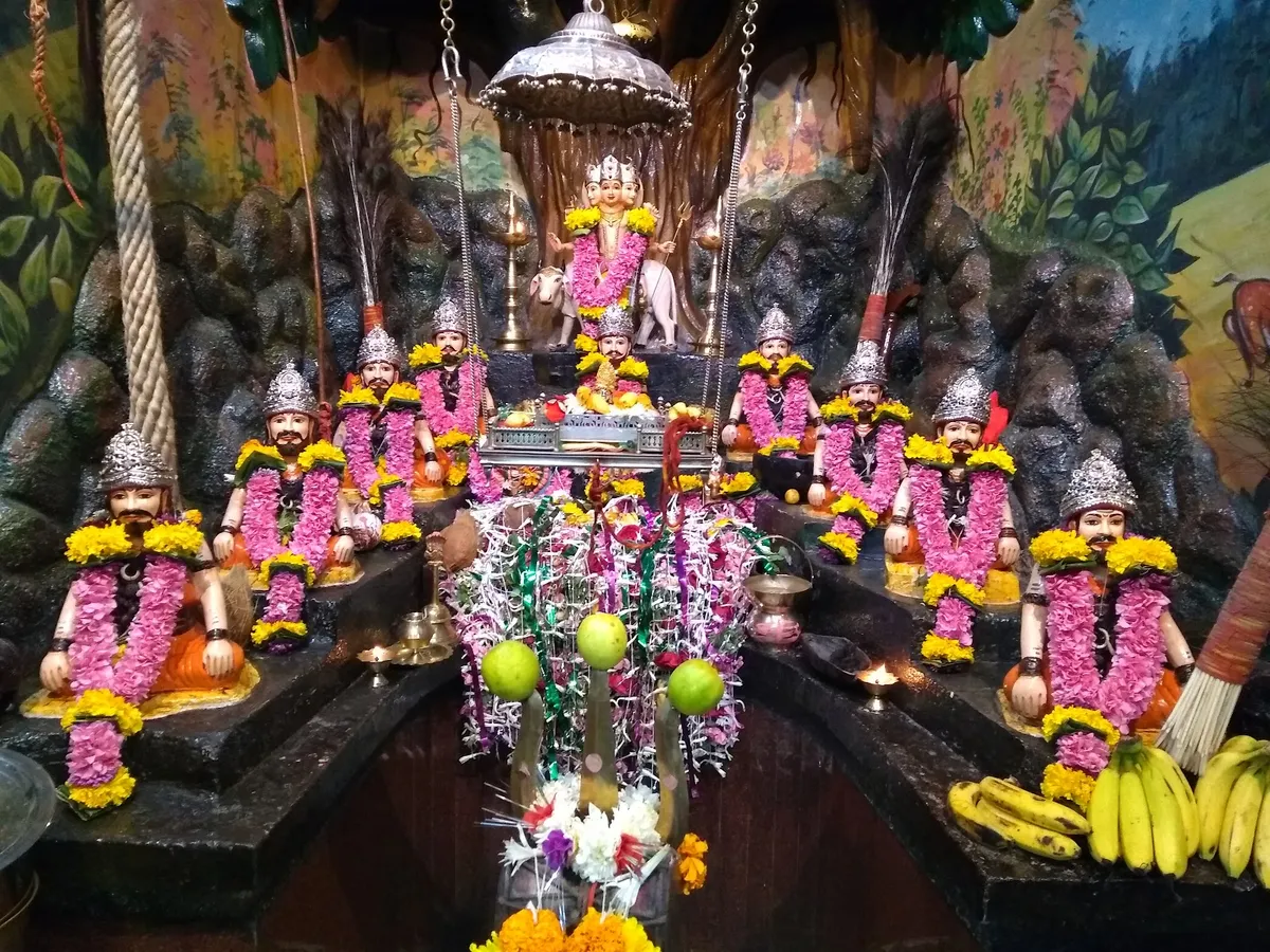 Shree Om Chaitanya Kanifnath Mandir