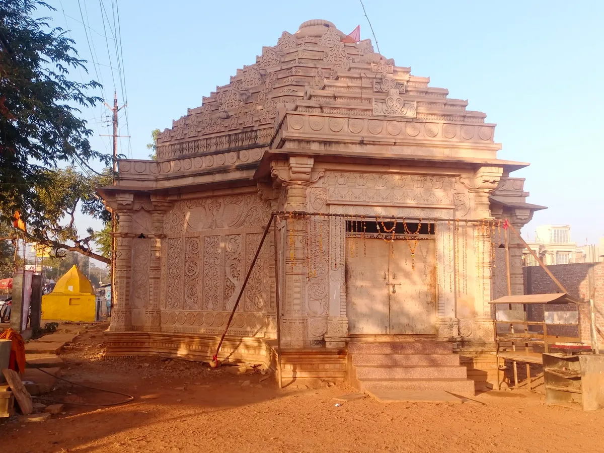 Prachin Navagraha Hanuman Mandir