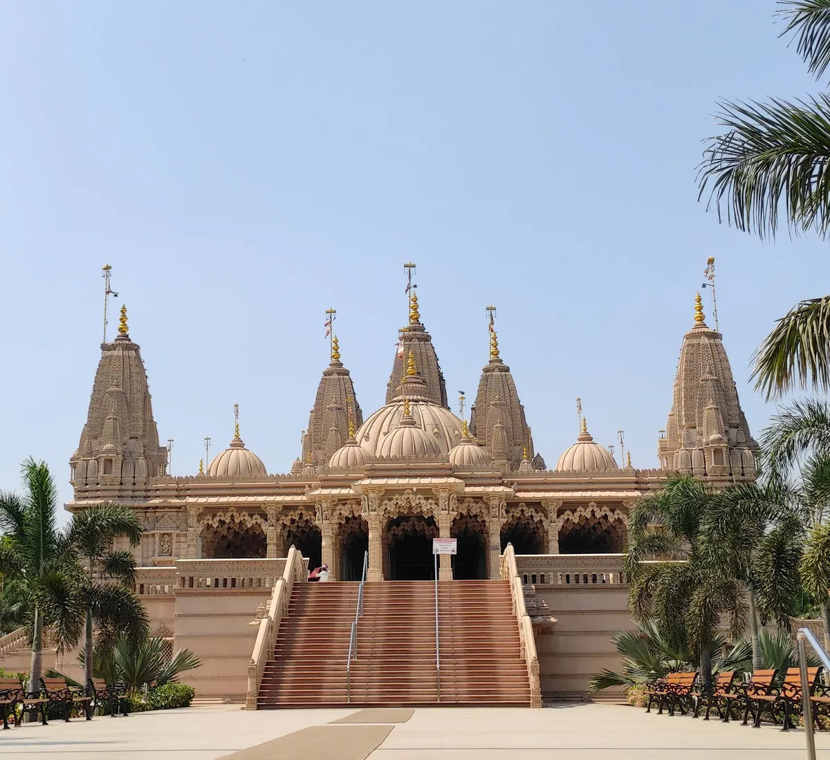 BAPS Shri Swaminarayan Mandir, Dhule