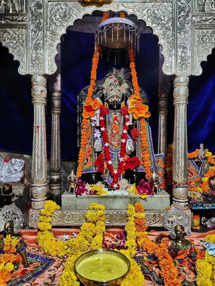 Bada Mandir Chouk