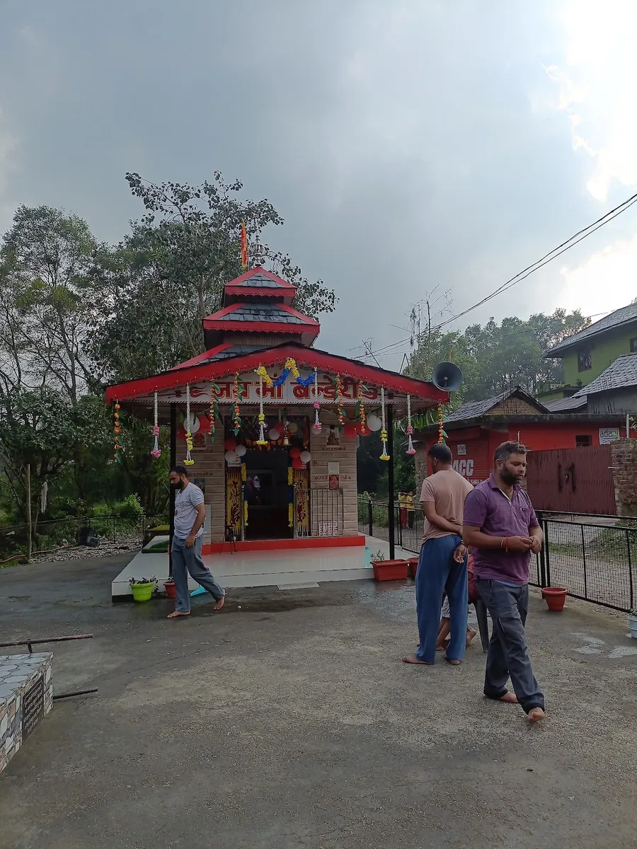 Bandari Mata Mandir,Dohag