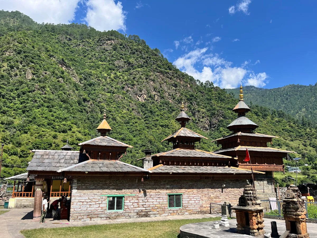 Mahasu Devta Temple, Hanol