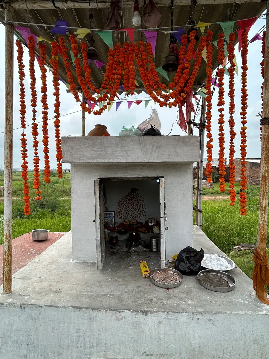 Babu Maharaj Temple (Pitam Singh Bhagat)