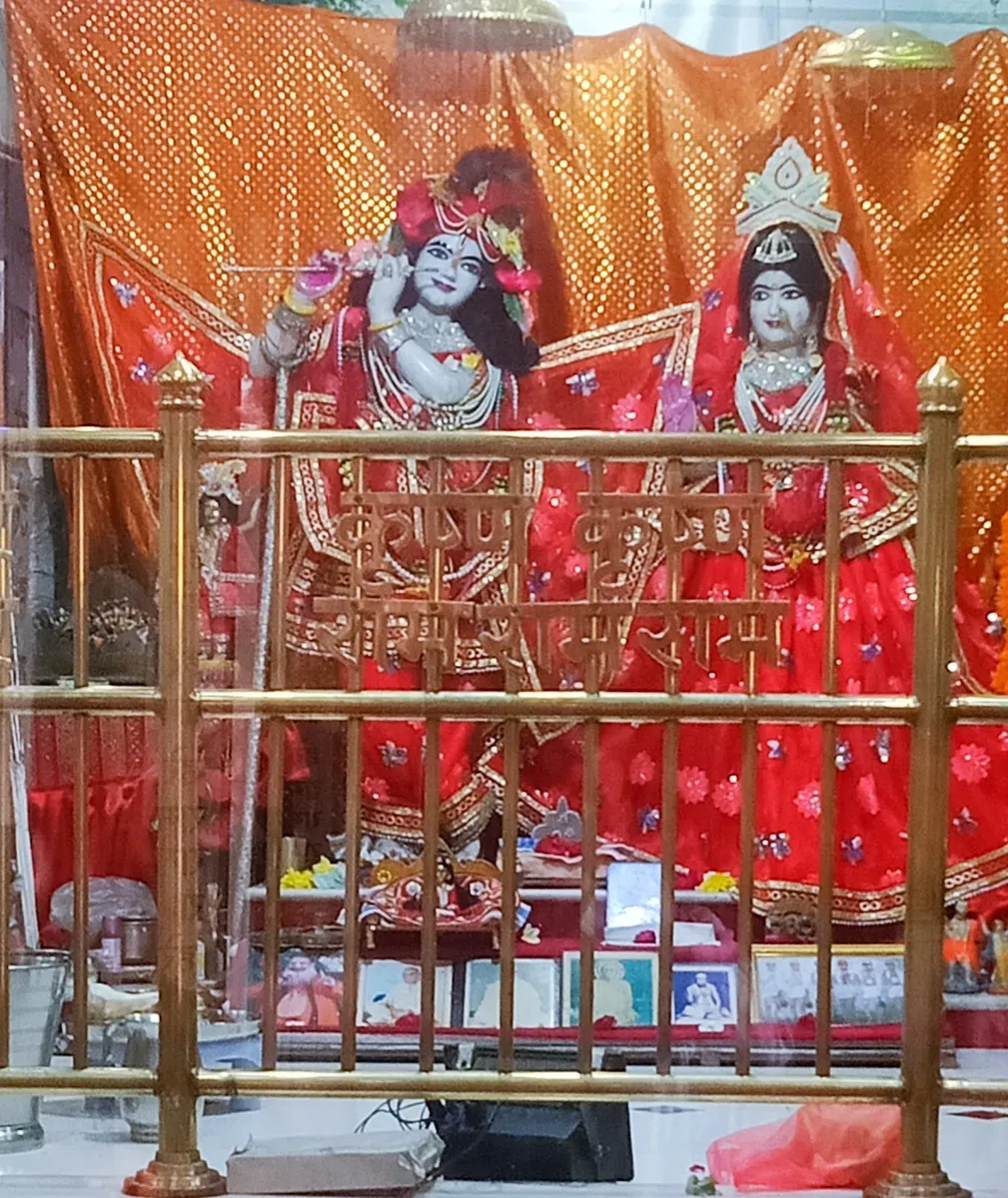 Shri Radha Krishna Mandir (Baba Bal Ji Maharaj)