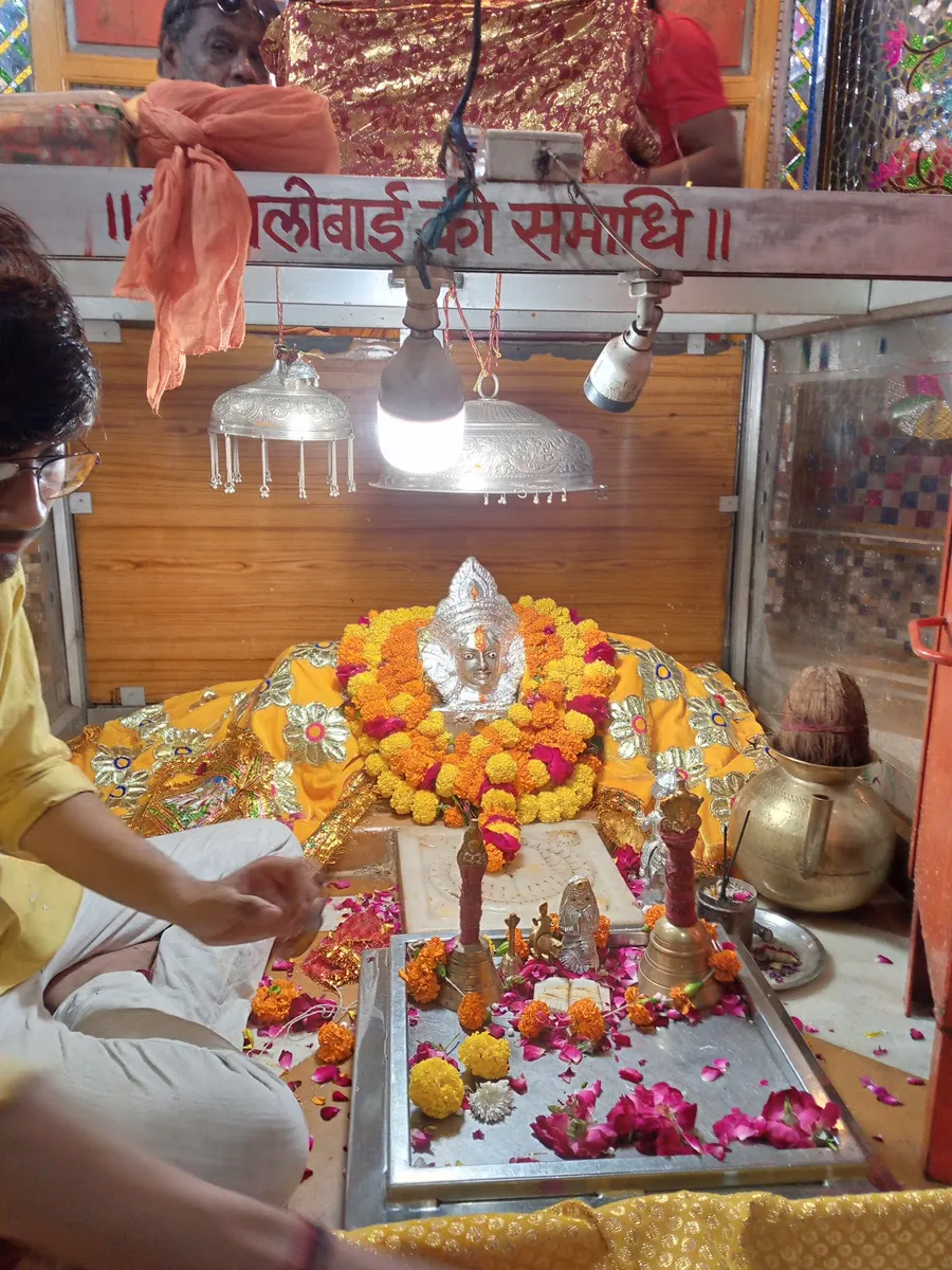 Ombanna Temple