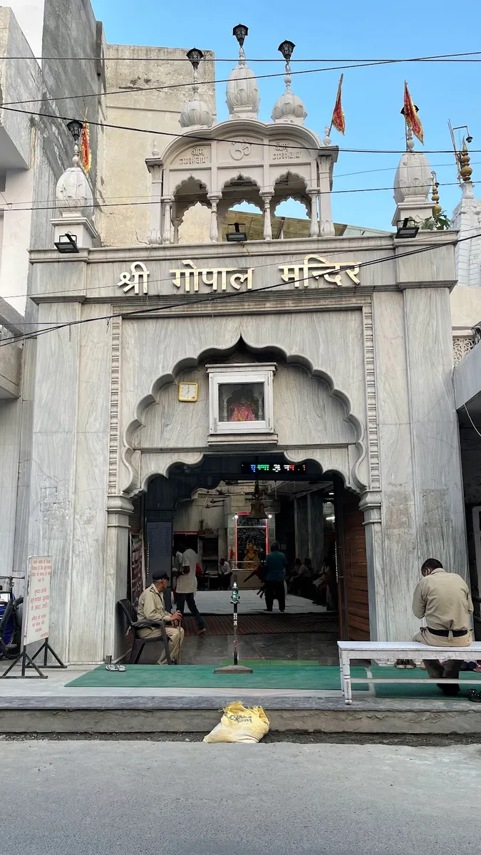Gopal Mandir-Sri Krishna Temple