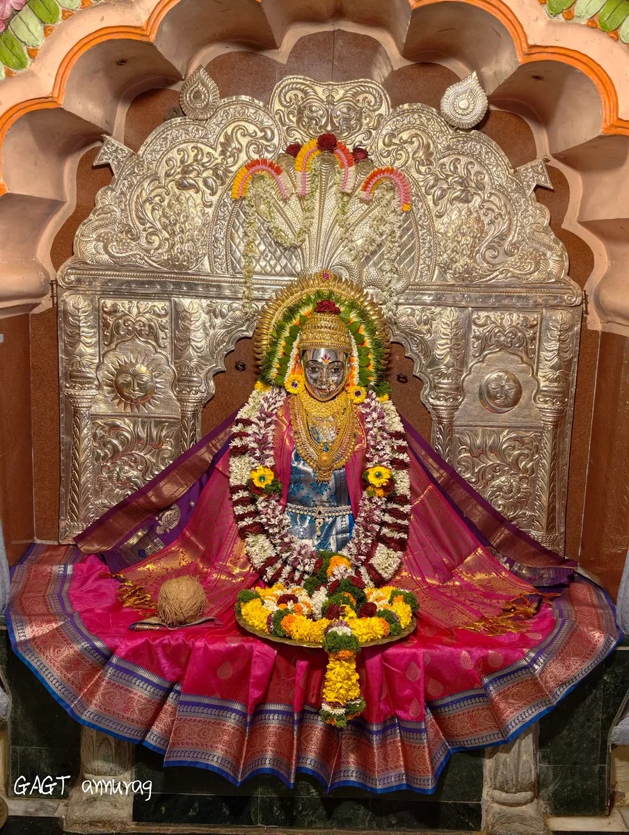 Graamdevta Shree Tambdi Jogeshwari Temple Mandir