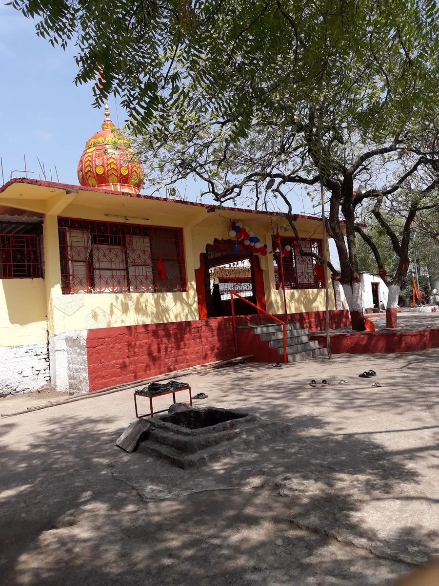 Hanuman Gad Mandir