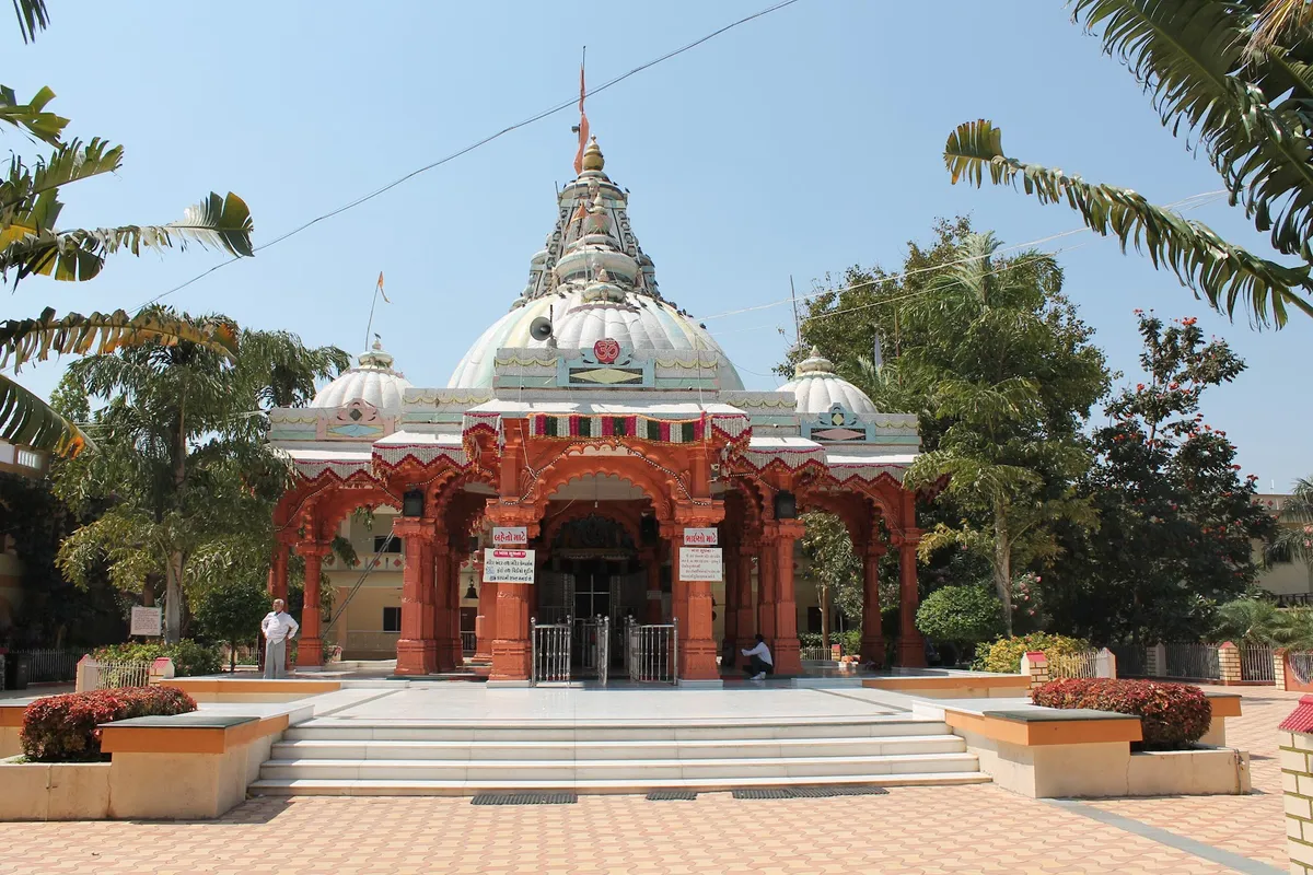 Shree Ghela Somnath Mahadev Mandir
