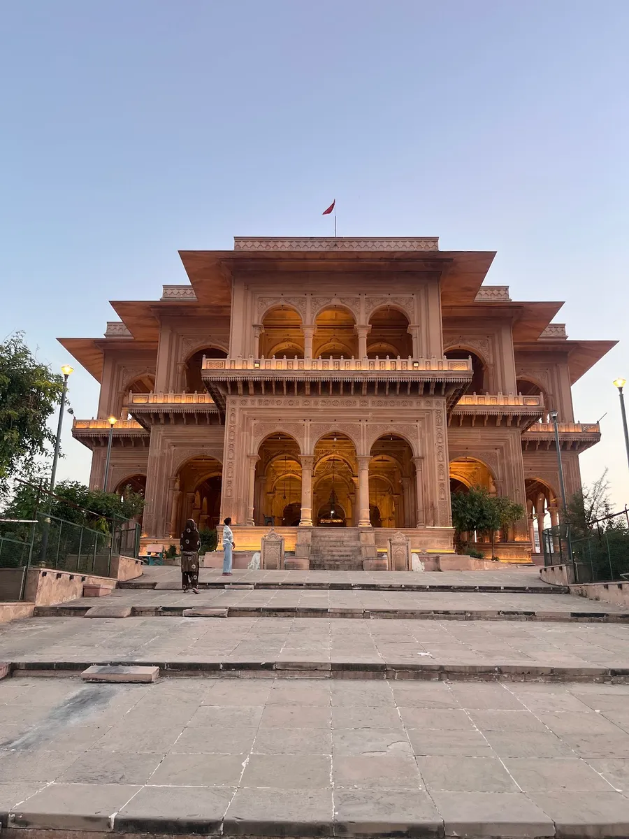 Shri Ganga Maharani Ji Temple