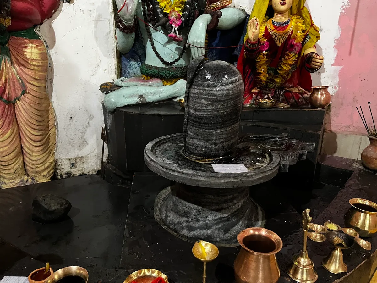 Yoji Yora Shiva Temple
